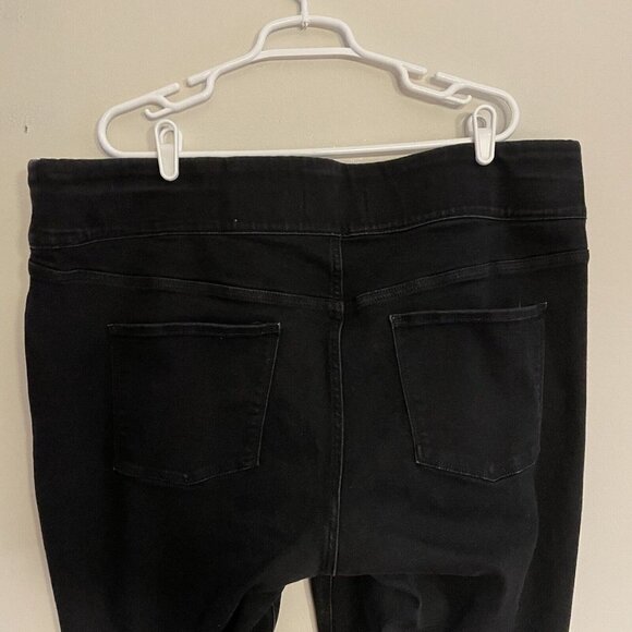 Old Navy Wmn Plus 24 Pull On Elastic Waist Rockstar Super Skinny High Rise Jeans - Picture 6 of 8